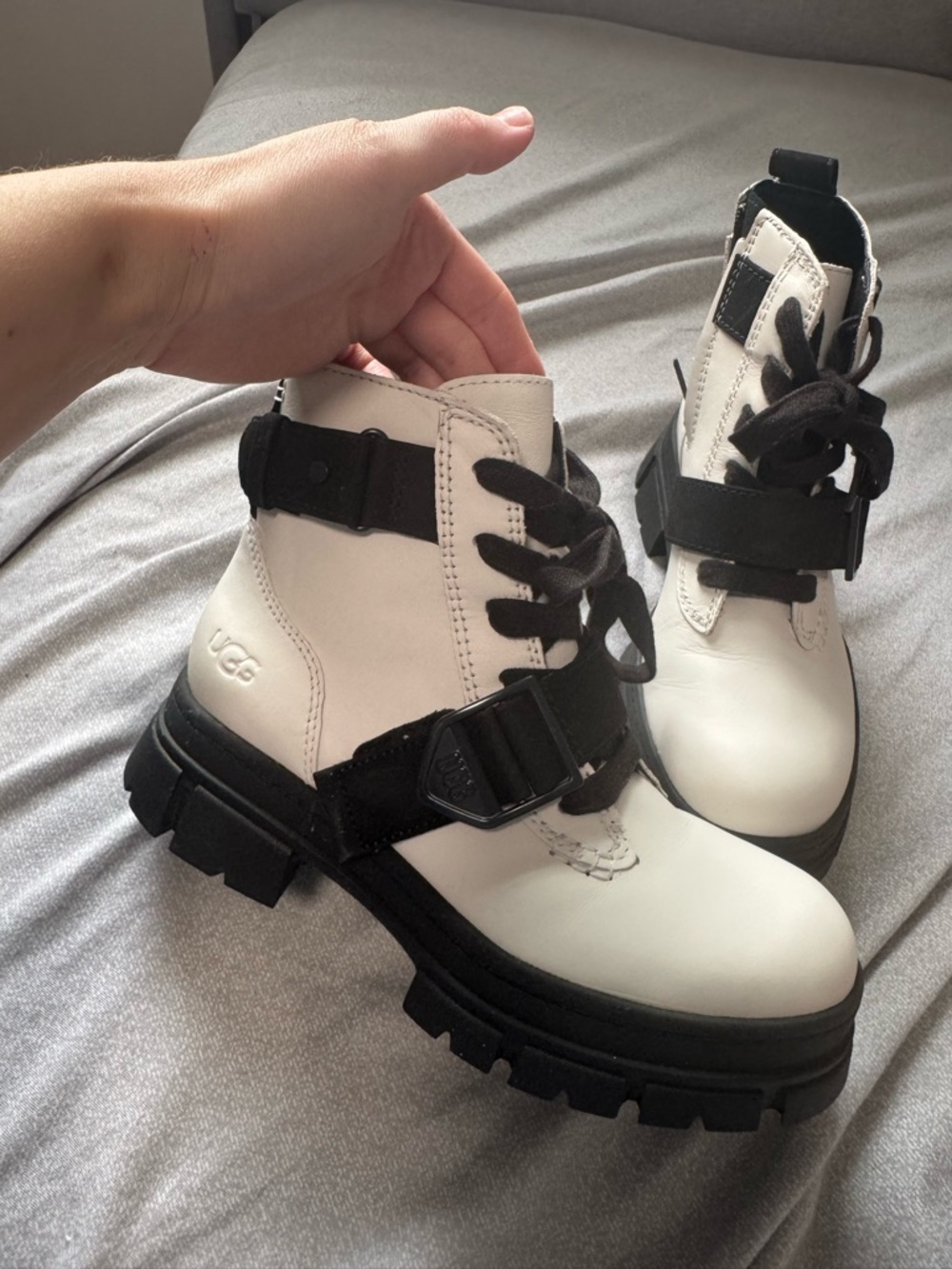 UGG White and Black Leather Lug Ankle Boots